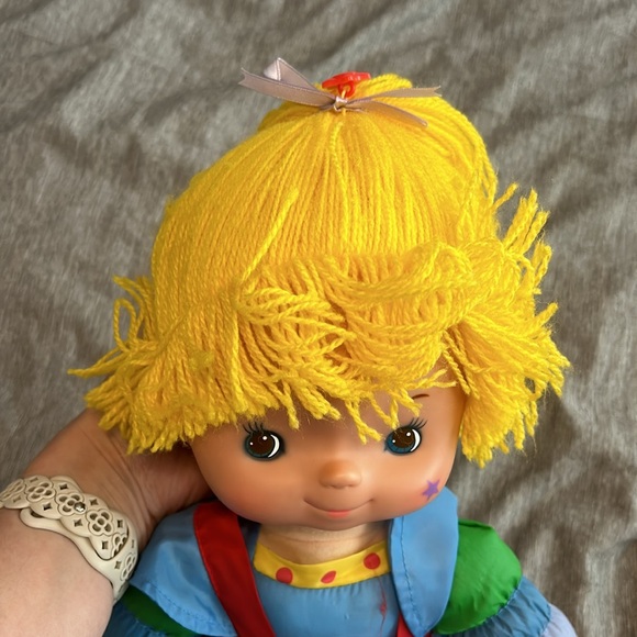 1980’s Rainbow Brite Doll and book - Picture 7 of 7